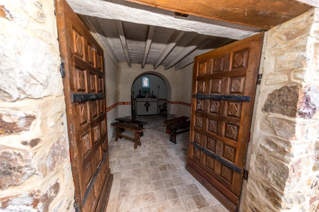 Отель Domaine De La Ferte Clairbois Sainte-Suzanne  Экстерьер фото